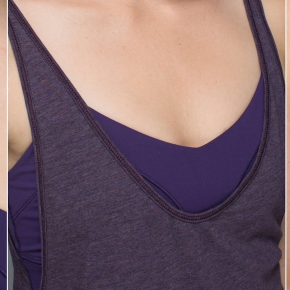 Lululemon Twist & Turn Tank w/ Built in Bra - Picture 3 of 7